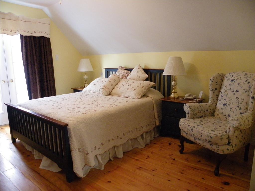 The Colonel'S In Bed And Breakfast Fredericton Pokój zdjęcie